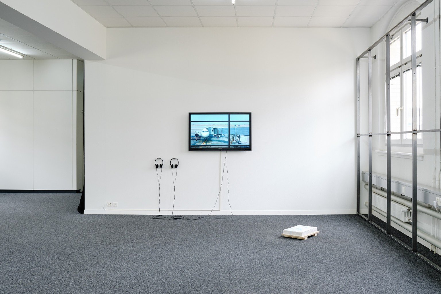 unanimous-consent_circular-gestures-01